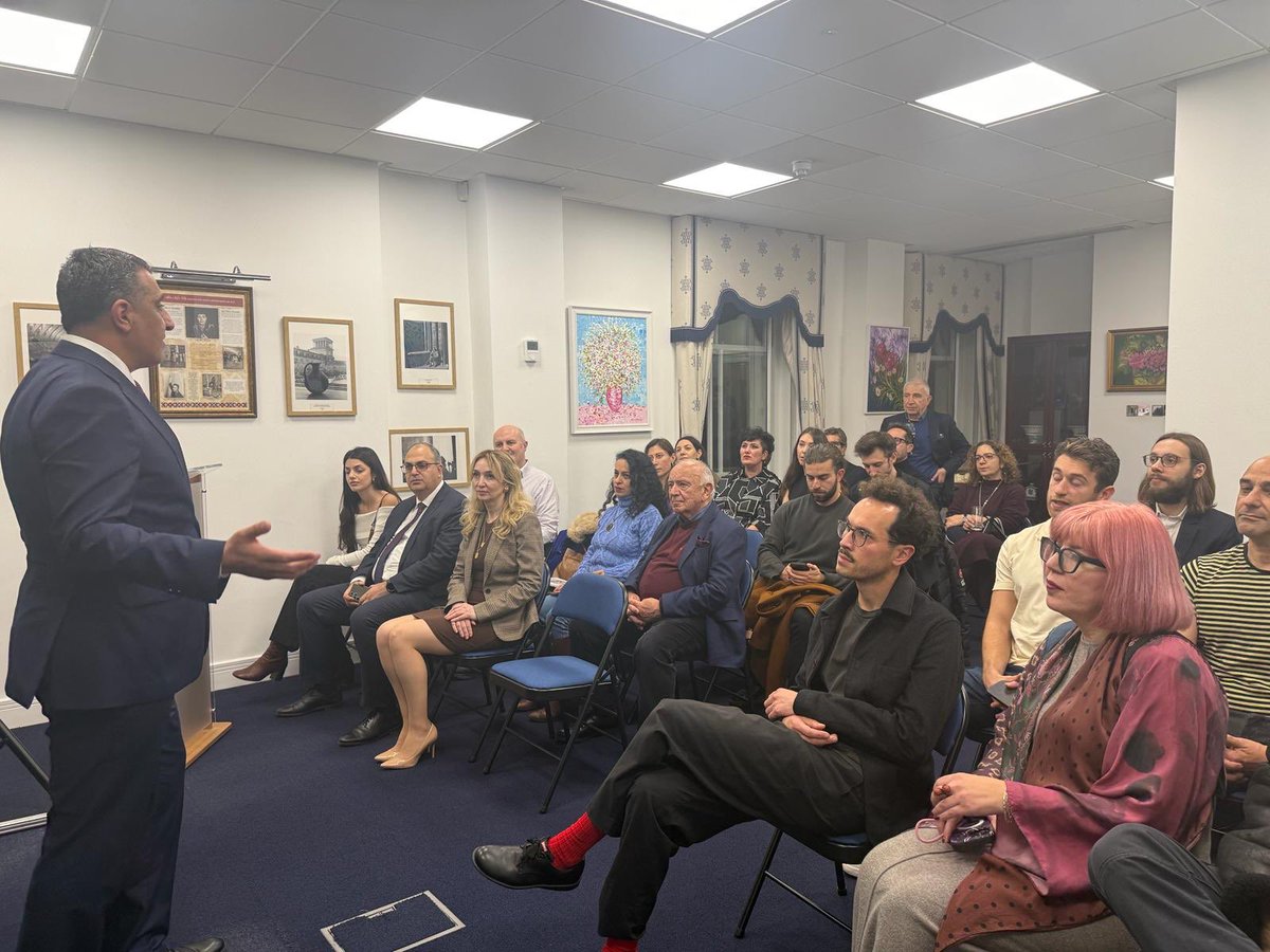 VaruzhanN's tweet image. Delighted to host a reception at the Embassy with the Armenian Film Society London to launch the 2nd Armenian Film Festival London.  Great to see Armenia’: rich cinematic heritage and new creative talent showcased in London. Looking forward to the screenings @ICALondon 🎬🇦🇲🇬🇧