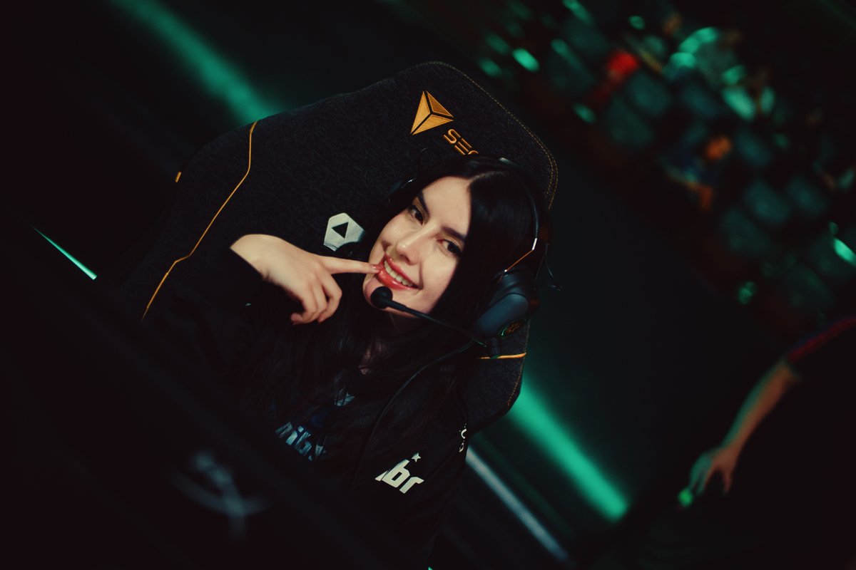 A RAINHA DO LATAM! 👑🇨🇱

<a href="/bstrddgg/">bstrdd 🍒</a>