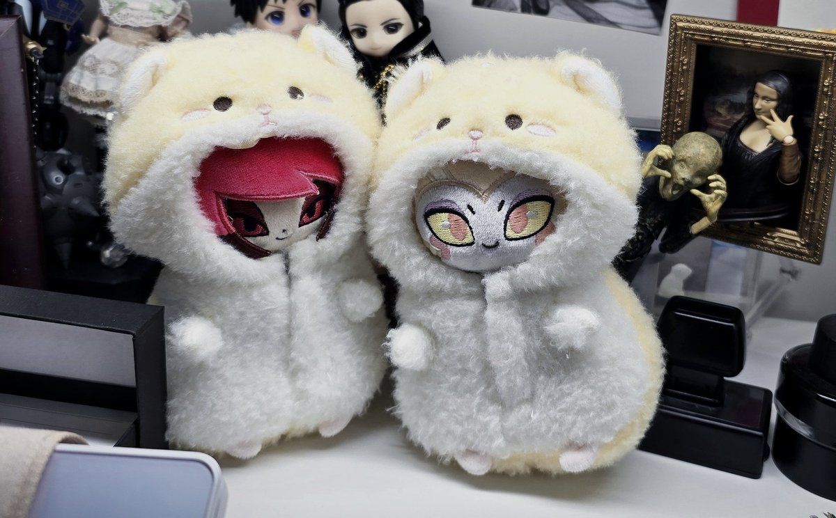 mica7mi's tweet image. 🐹 🐹 🎶 

📻 🍎 @zllm6