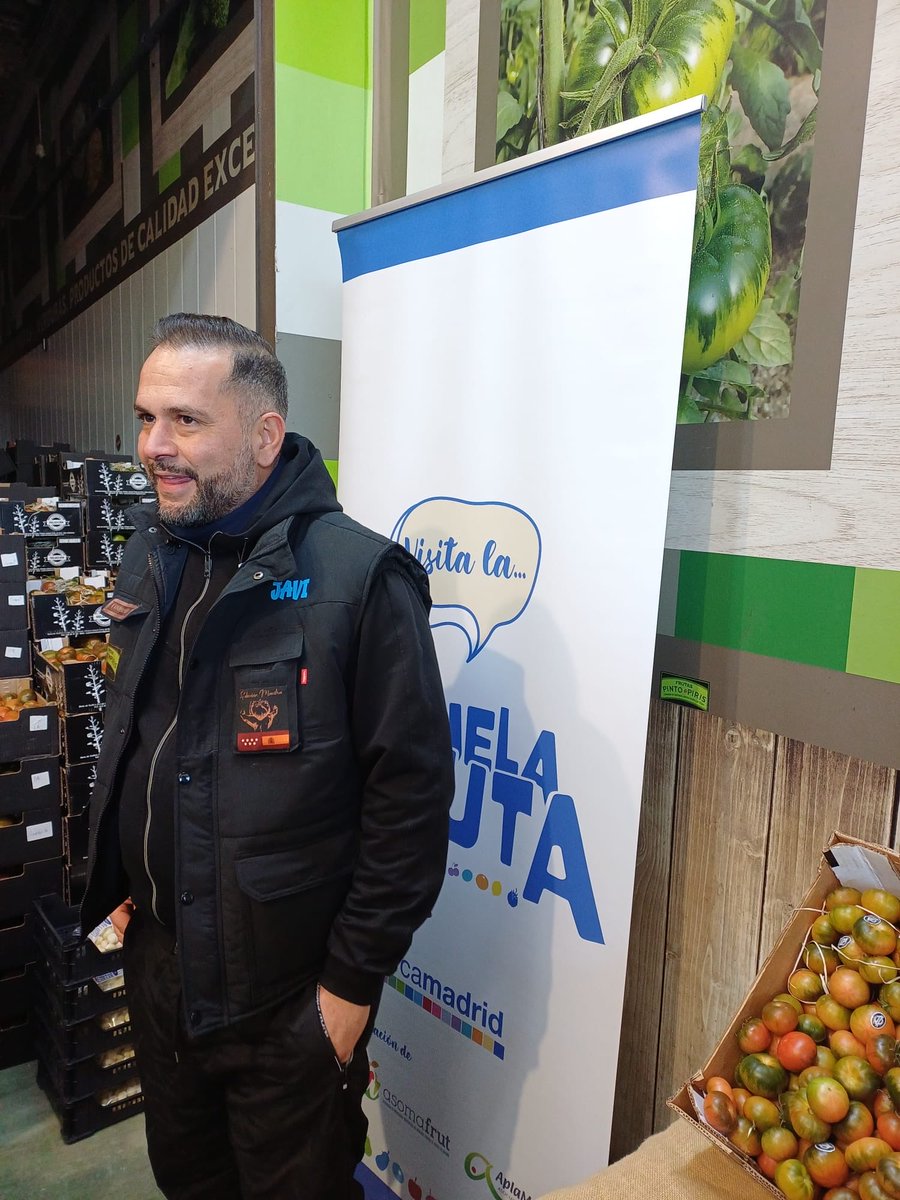 ➡️Semana muy divertida y llena de aprendizaje en la #escueladelafruta 

👍🏻Los colegios que nos visitan han aprendido un montón sobre la maduración de los plátanos 🍌 , los diferentes tipos de tomates 🍅 que existen y qué frutas y verduras podemos disfrutar en la temporada de