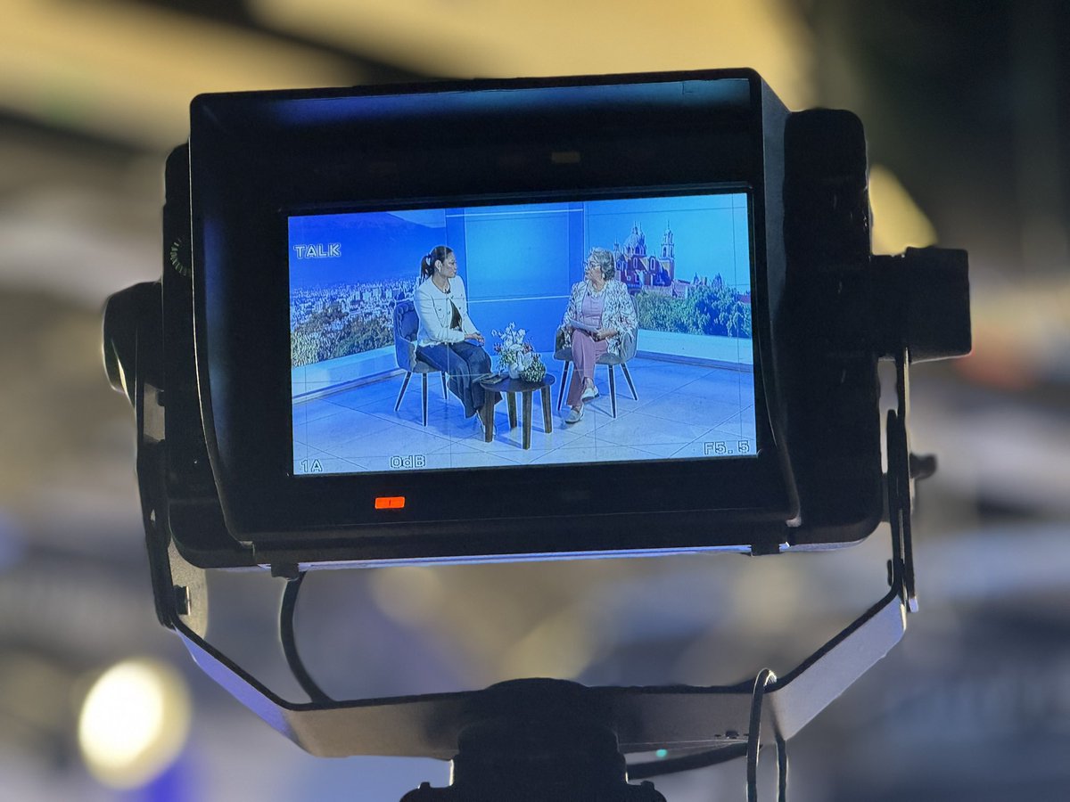 💬 La Presidenta del SMDIF de San Pedro Cholula, Lupita Fernández, platica con <a href="/ValeriaBarriosD/">Valeria Barrios</a> de su Primer Informe de Actividades.  🫶🏻