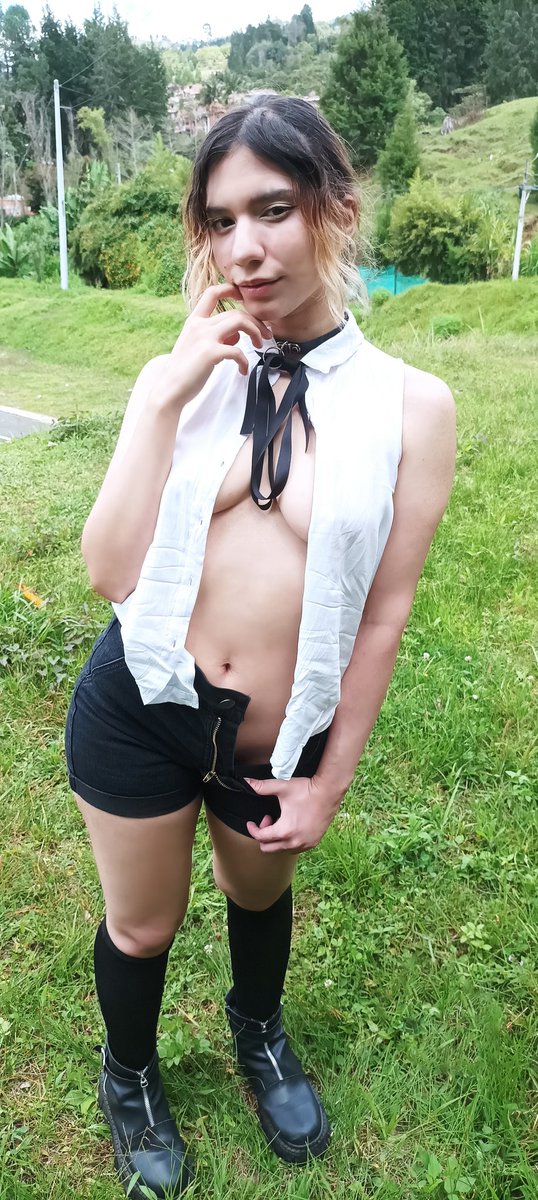 Estere este sábado 29 en la Cómic-Con Medellín... Si me encuentran, pueden saludarme y hay permiso para toquetearme UwU y tomarnos unas fotos