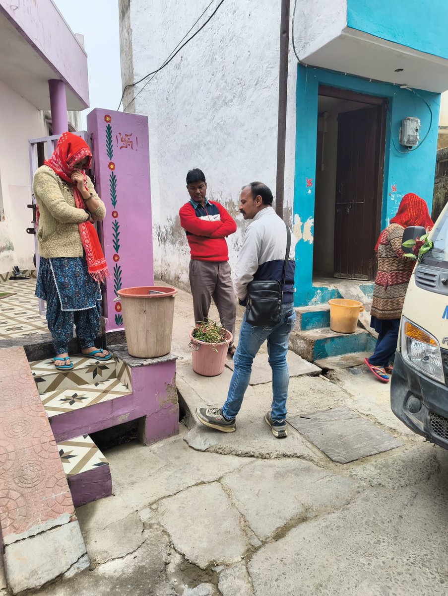 sbmualwar's tweet image. नगर निगम अलवर द्वारा चलाया जा रहा विशेष जागरूकता अभियान, टीम द्वारा घर-घर जाकर रहवासियों को कचरे के प्रकारों के बारे में जागरूक किया जा रहा है |

#SwachhBharat #WasteSegregation

@MoHUA_India @SwachhBharatGov @SmdsbmU @SwachSurvekshan @mlkhattar @tokhansahu_bjp @DMDCAlwar