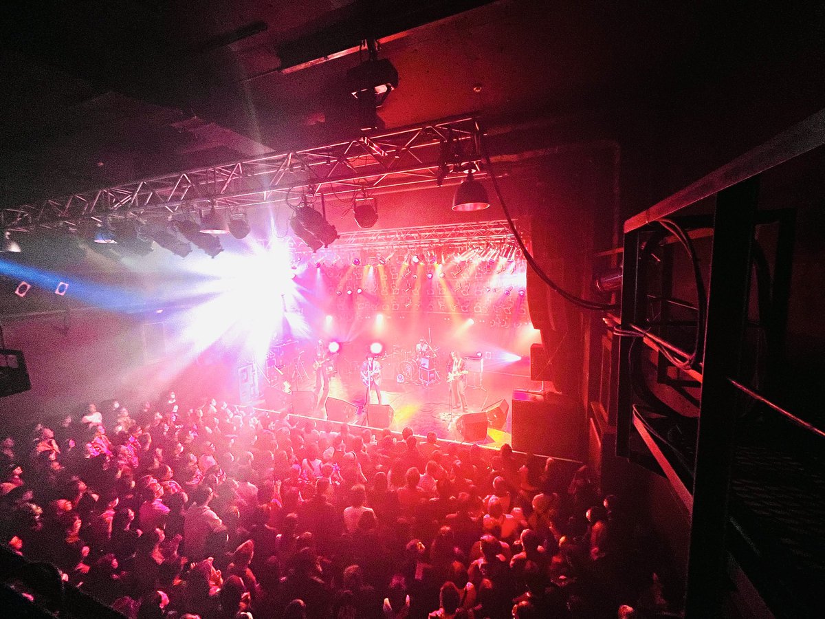 名古屋ElectricLadyLand ありがとうございました！

𝐑𝐄𝐃 𝐖𝐀𝐑𝐑𝐈𝐎𝐑𝐒 𝟒𝟎𝐭𝐡 𝐚𝐧𝐧𝐢𝐯𝐞𝐫𝐬𝐚𝐫𝐲 𝐕𝐨𝐥. 𝟑
原点回帰Tour "Oh My God"
ツアーファイナルは明後日大阪👊

#REDWARRIORS
#REDWARRIORS40th
#レッド・ウォーリアーズ
#レッド・ウォーリアーズ40th
#RW40th