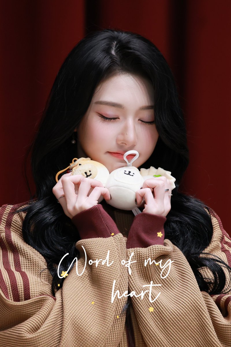 wordofmyheart02's tweet image. 251128 HQ
#신위 #xinyu #트리플에스