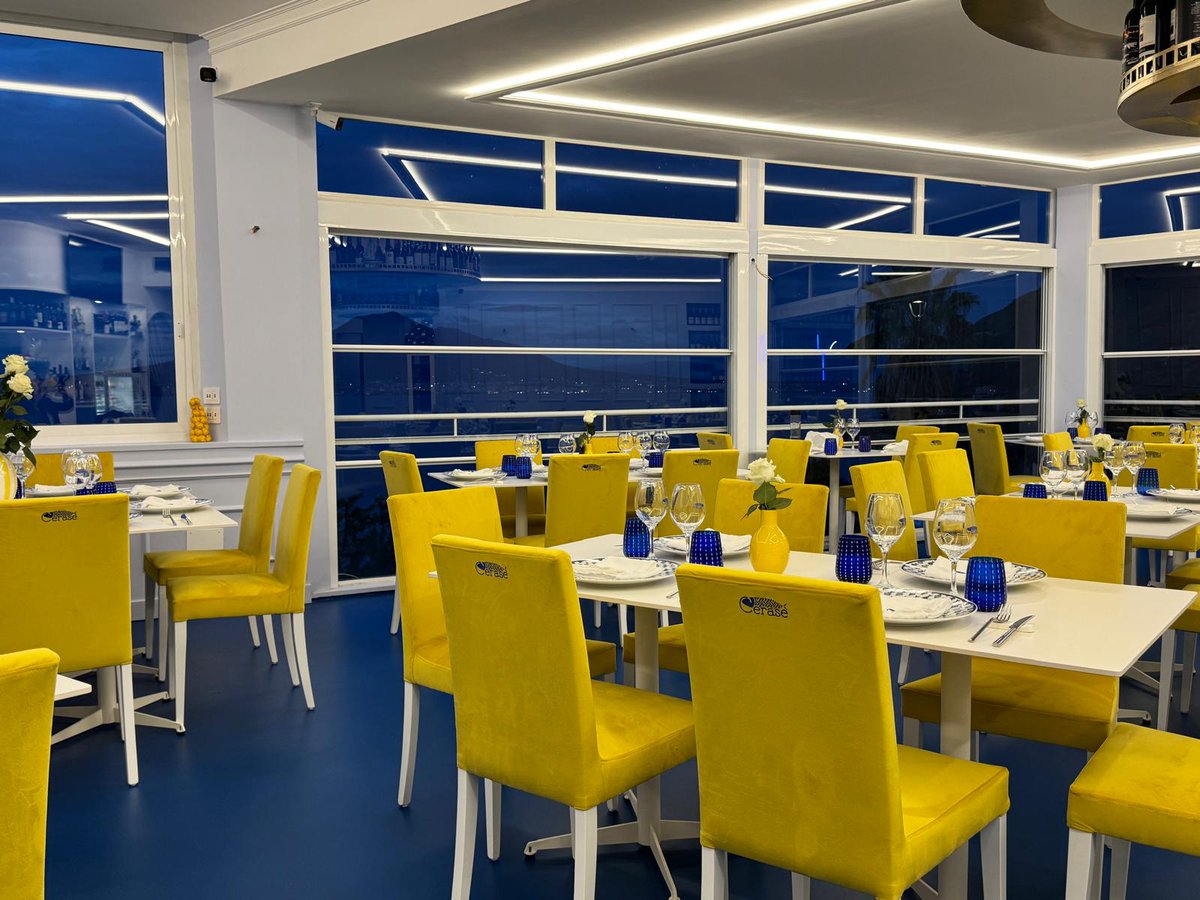 ColorflooringS's tweet image. Nuovo Pavimento in Microcemento Decorativo Blu Cobalto! 
 realizzato al Ristorante Cerasè in Penisola Sorrentina! 📷 Un pavimento in microcemento decorativo blu cobalto che aggiunge eleganza e modernità.
colorflooring.it
tel. 0828 354702
#Microcemento #RistoranteCerasè