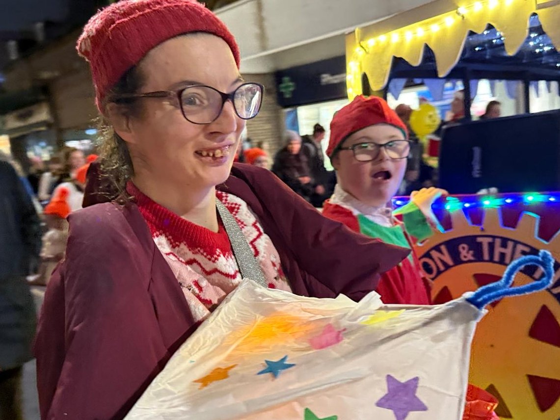 We had a great time at the lights up event in <a href="/Teddington_Town/">Teddington_Town</a> Our members had enjoyed making the lanterns at the stables &amp; were really proud to show them off last night.  We ♥️being in the ♥️of our community.