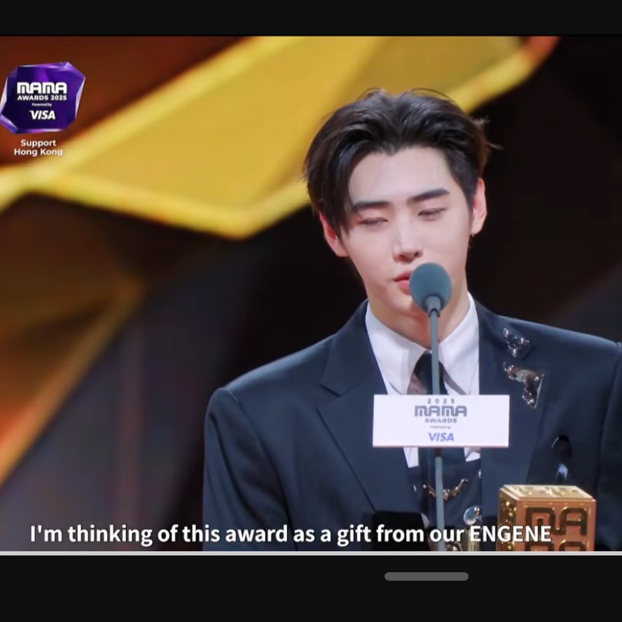 encervy's tweet image. “em dois dias é o nosso quinto aniversário e eu estou pensando nisso como um presente das engenes” A GENTE CONSEGUIU 😭😭😭😭 ESSE DAESANG É DE VOCES