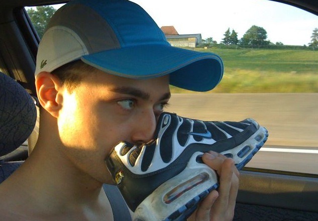 Gay Sneakers tweet media