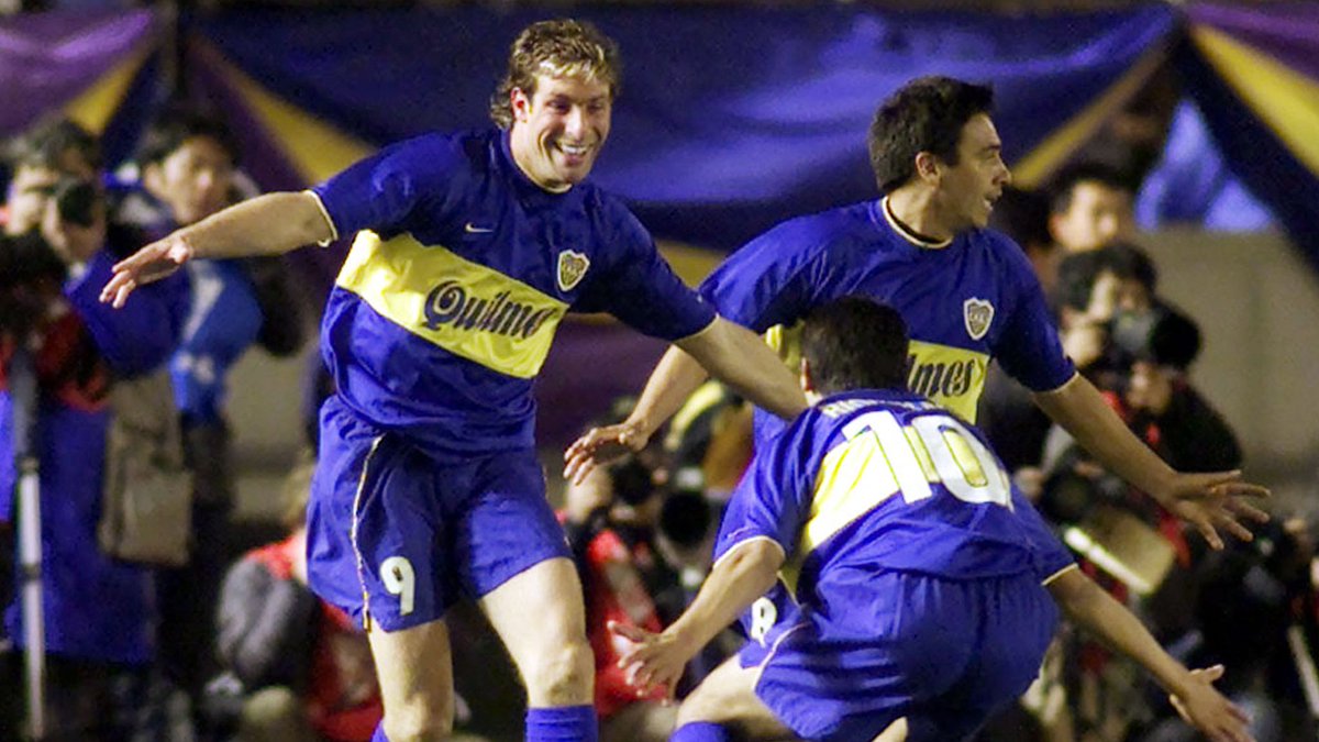 Se cumplen 25 años del triunfo más importante en la historia del fútbol argentino. Para la eternidad!