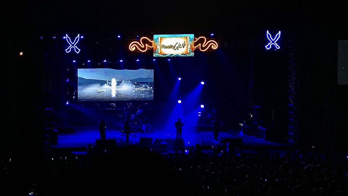 flutterfshy's tweet image. her fav