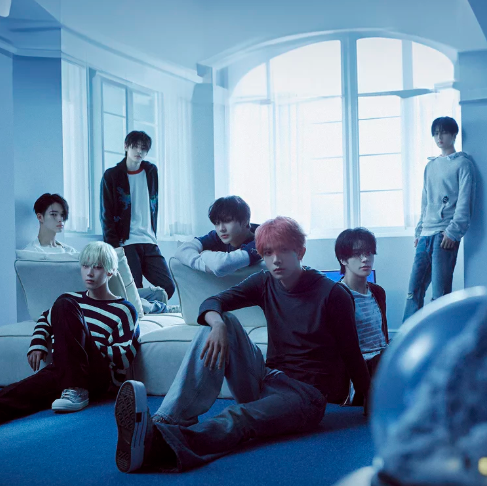 ENHYPEN rises to #1 (+2) on MelOn real-time search following their Daesang win.