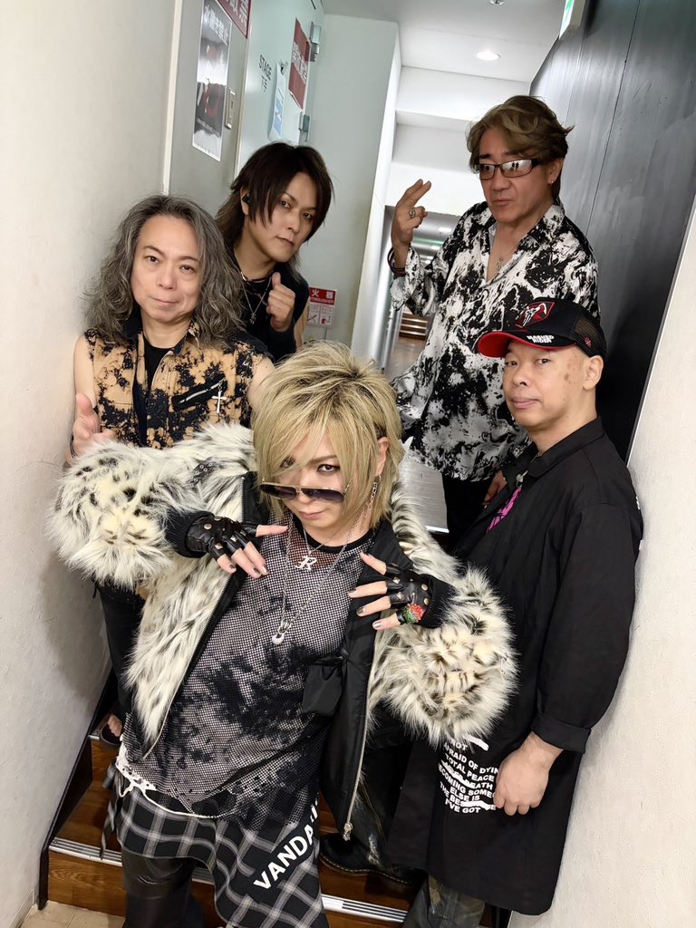 E3%83%84%E3%82%A2%E3%83%BC%E3%83%95%E3%82%A1%E3%82%A4%E3%83%8A%E3