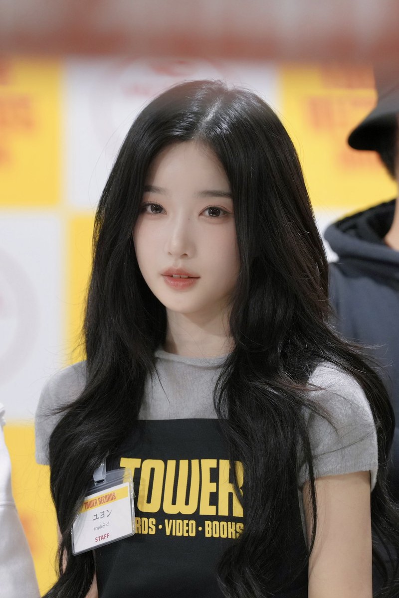 tripleS ∞! ユヨンさん✨ SecretHimitsuBimil発売記念イベント