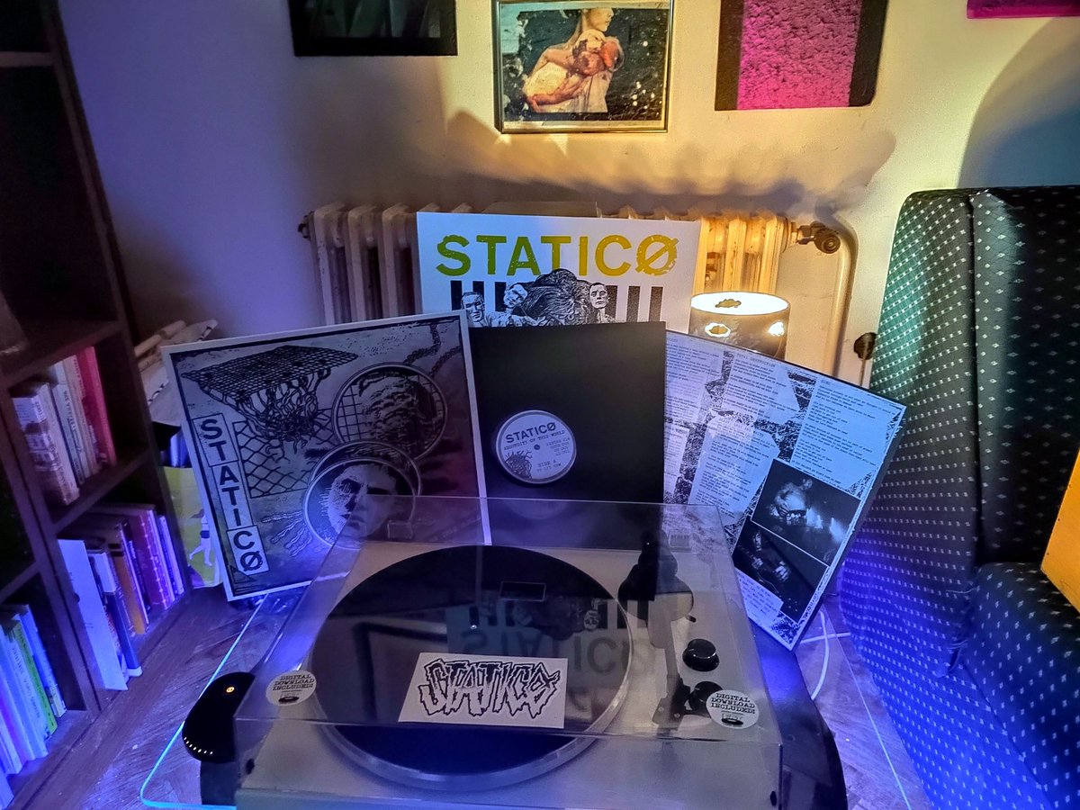 BugsInCrisis's tweet photo. Jutros stiglo... #STATICO #BgHc #XXSEXX https://t.co/4LLAwn8kOU