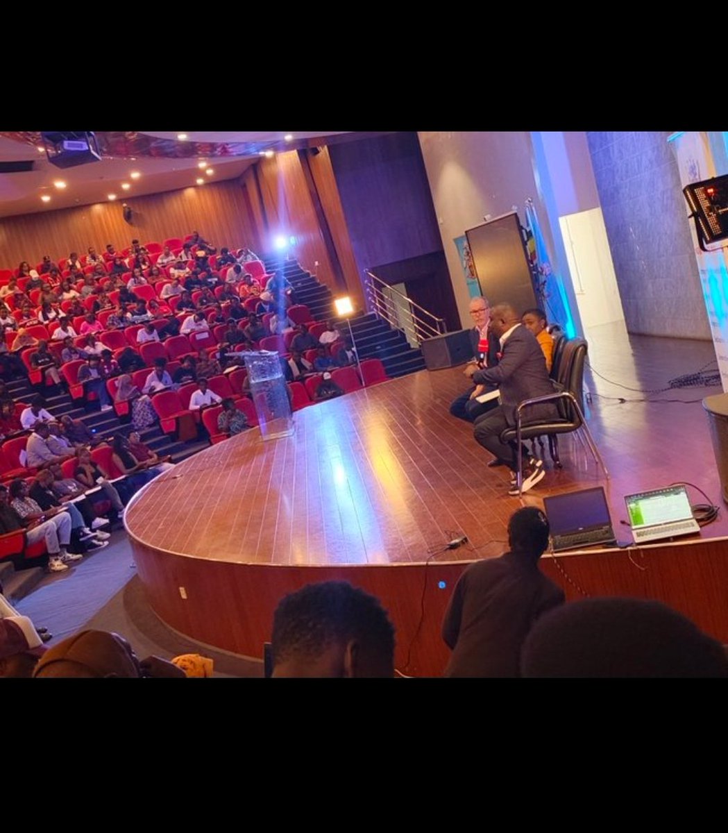 _njokiii's tweet photo. It was such an honour to tap knowledge from big fishes in the media industry. What they delivered was nothing short of wisdom and power. 🎉👏🏽
#WeareUoN
#WorldwideJournalism
#TrueJournalism https://t.co/FMSZgmix2O