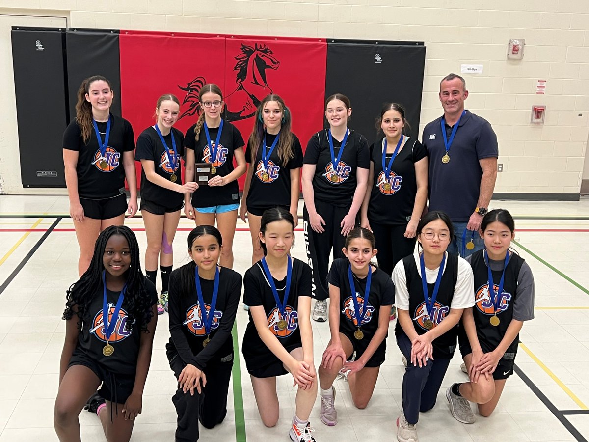 TVDSB's tweet photo. The Senior Boys and Senior Girls basketball teams at Jack Chambers Public School captured the TVDSB Regional Championships and are on their way to the finals. Congratulations to all teams who worked so hard this year, and good luck to all schools participating in the finals. https://t.co/jOvuxFQnSr