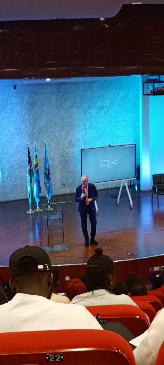 niprin37551's tweet photo. 🗣️ “Journalism isn’t just about reporting facts  it’s about shaping perspectives that transform society.”Charly Taylor
#WeareUoN #TrueJurnalism #WorldwideJournalism https://t.co/5IIBkIe8Rm