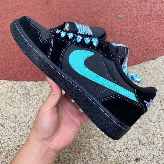 happyfeet_kicks's tweet image. By election   Kisa East  Mbeere  IEBC  kwaheri jam   Ruto the fixer  kca University   wamuthende 

Reach out 0758127894 and we deliver Price 3600/=