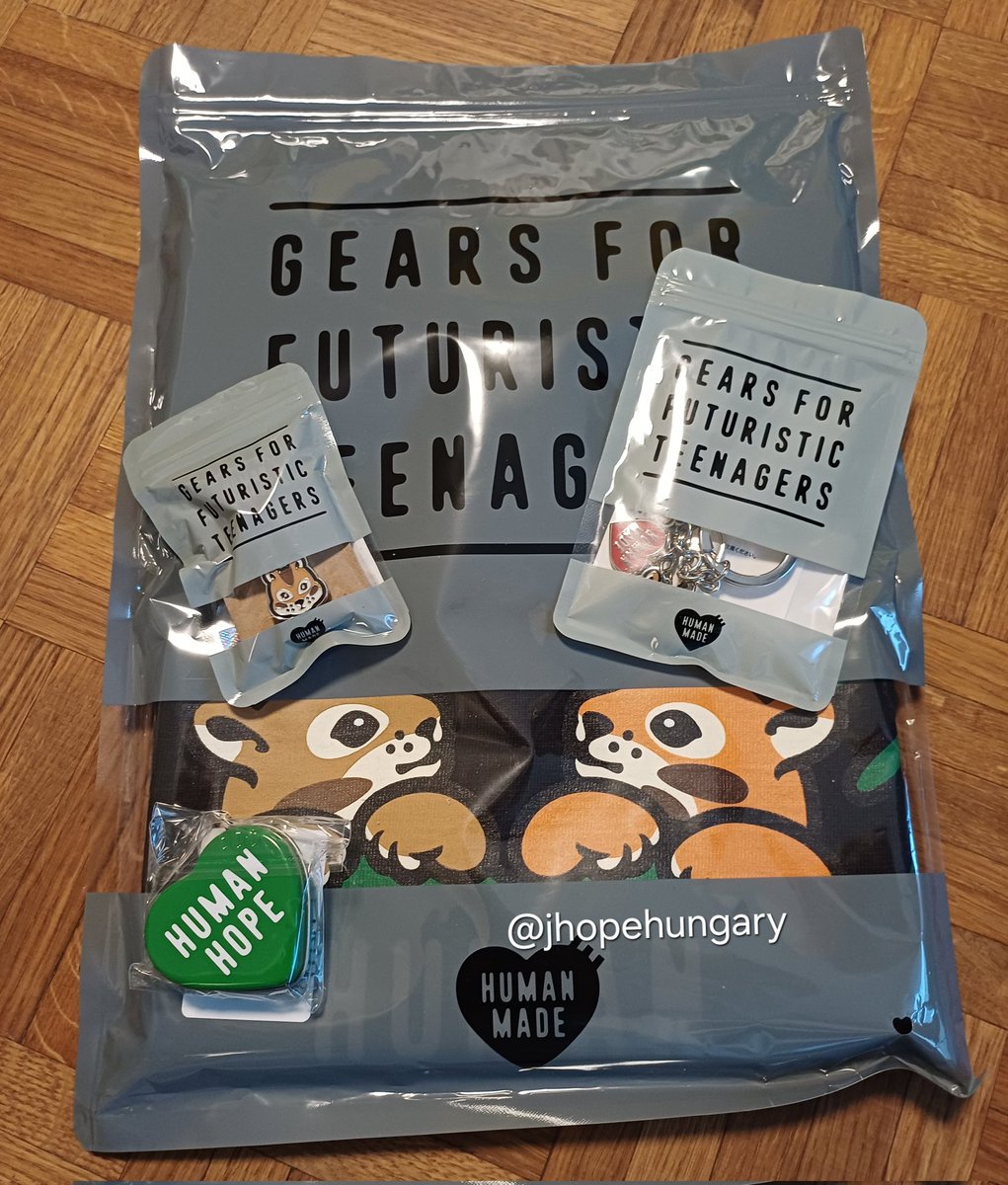 HUMAN HOPE Ring Set Key Charm Graphic T-Shirt