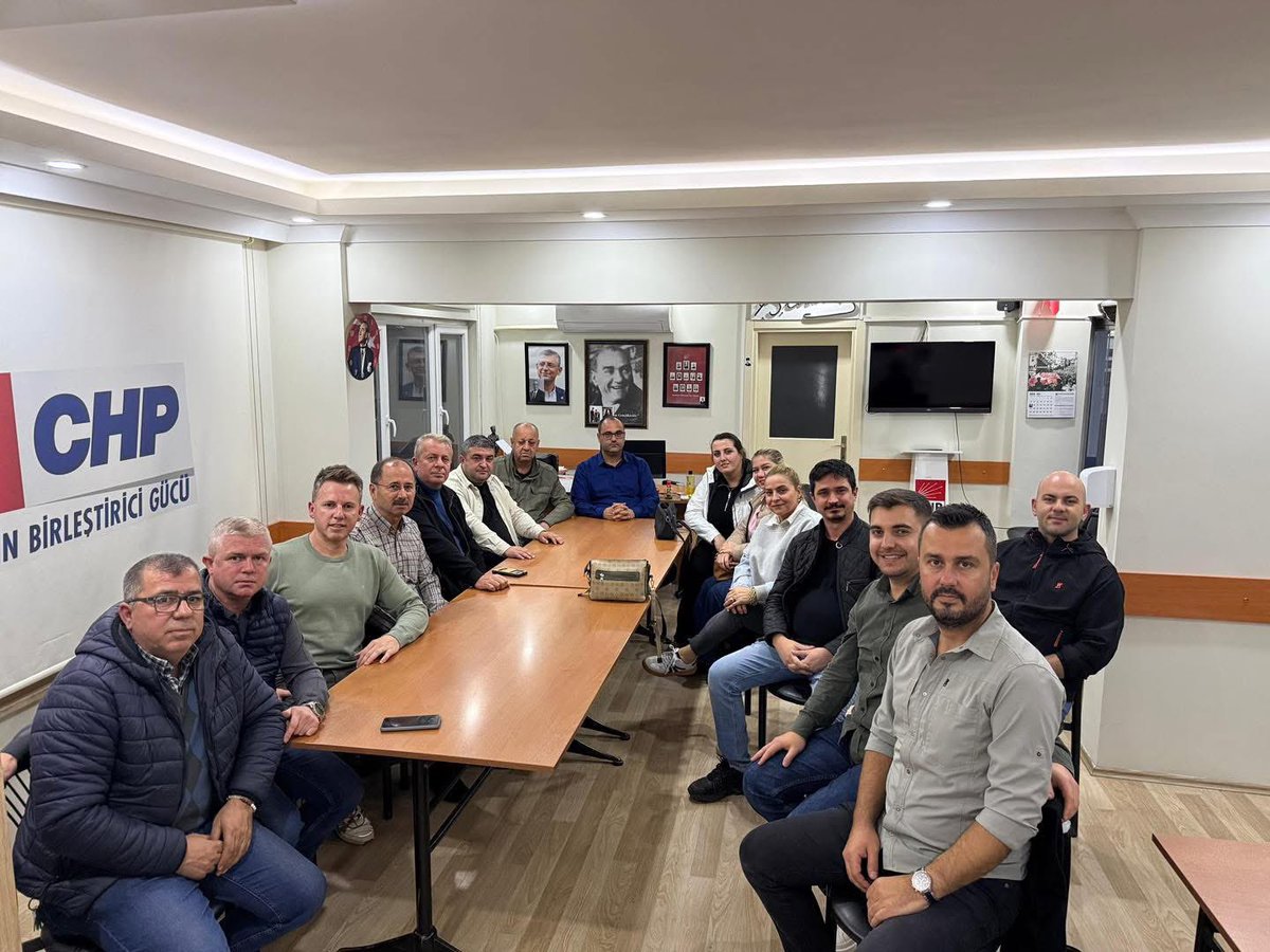 28-30 Kasım 2025 tarihlerinde gerçekleştirilecek olan 39. Olağan Kurultayımız öncesinde İlçe Yönetim Kurulu toplantımızı gerçekleştirdik. 

Alınan kararların partimize hayırlı uğurlu olmasını dileriz. 

Hedef; Hep birlikte iktidar.