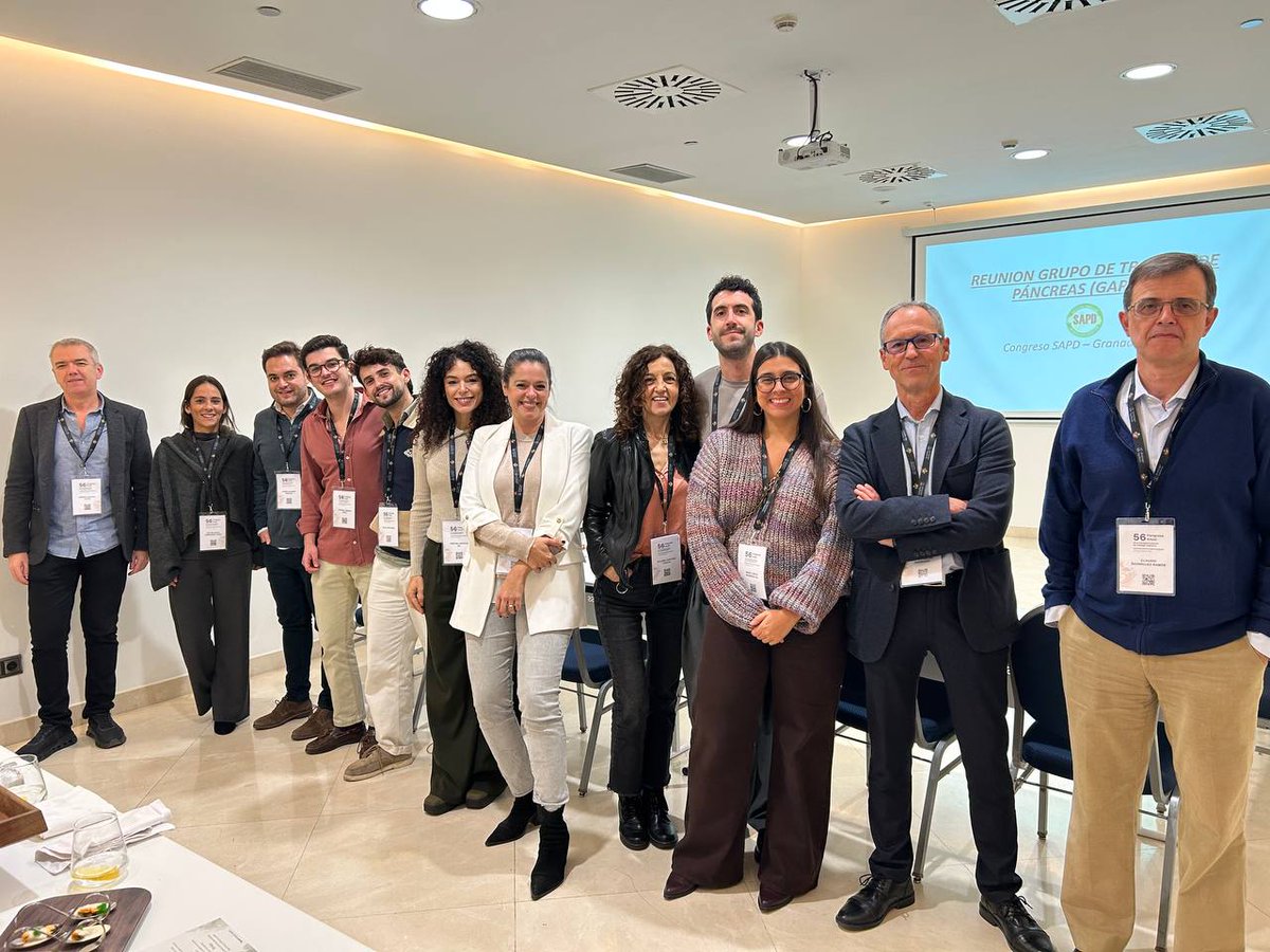 sapdes's tweet photo. ️Almuerzo y reunión de Grupos de Trabajo #SAPD. Compartiendo ideas para mejorar la especialidad. #Networking #GAPANC #CCR #GATEII #56congresoSAPD https://t.co/bQicJzMs33