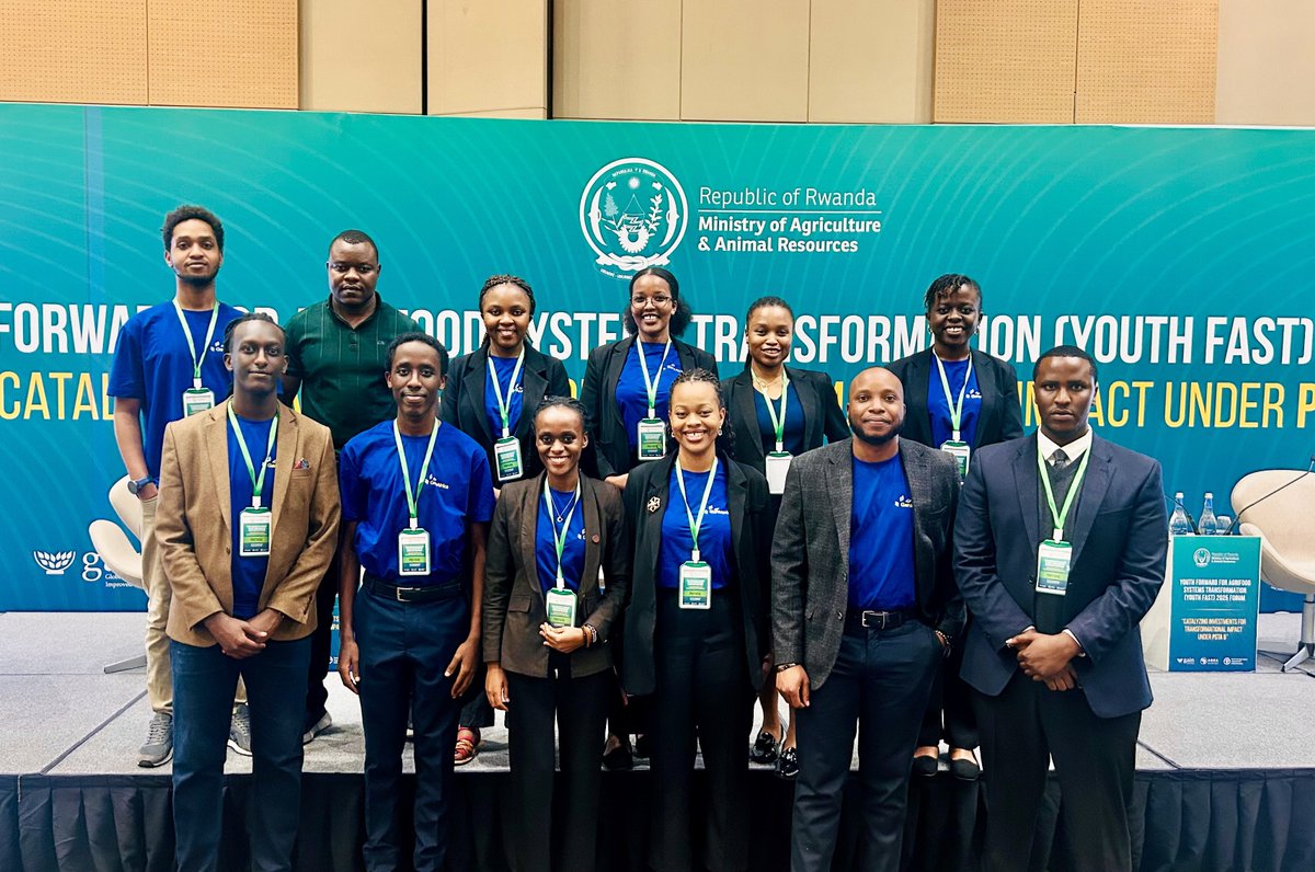 ganzafrica's tweet photo. Proud to support MINAGRI in convening 500+ youth for the Youth FAST Forum, which launched the National Strategy for Youth Employment and highlighted youth-led flagship programs shaping Rwanda’s agri-food future. Read more: https://t.co/uCiVE7MT4h https://t.co/B2fLLlM5y7