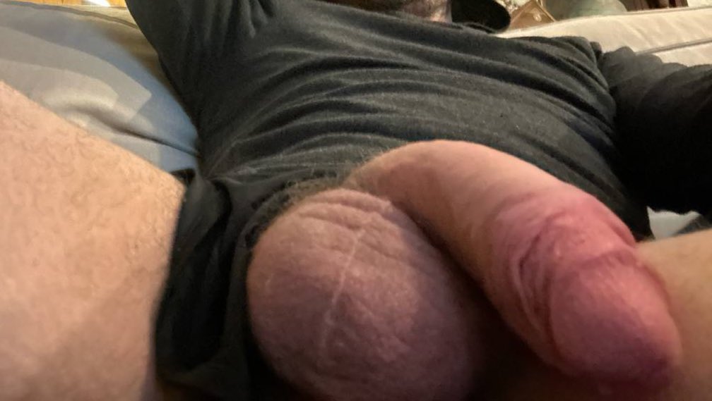DallasDick9's tweet photo. Sup #dfwgay bored on the ranch with #bwc wanting some #wt4bb #wt4lb #wt4ab to occupy some time…always enjoy #bi #gay #juggs for fun down here lmk sexy compadres https://t.co/31Yf7YF0oY
