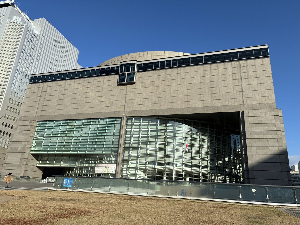 silvermoon623's tweet image. 今日は德永さんのコンサート🎵
後半は特にパワフルでした♪
懐かしい曲も歌ってくれました😊
#德永英明
#ALLREQUEST
#愛知県芸術劇場