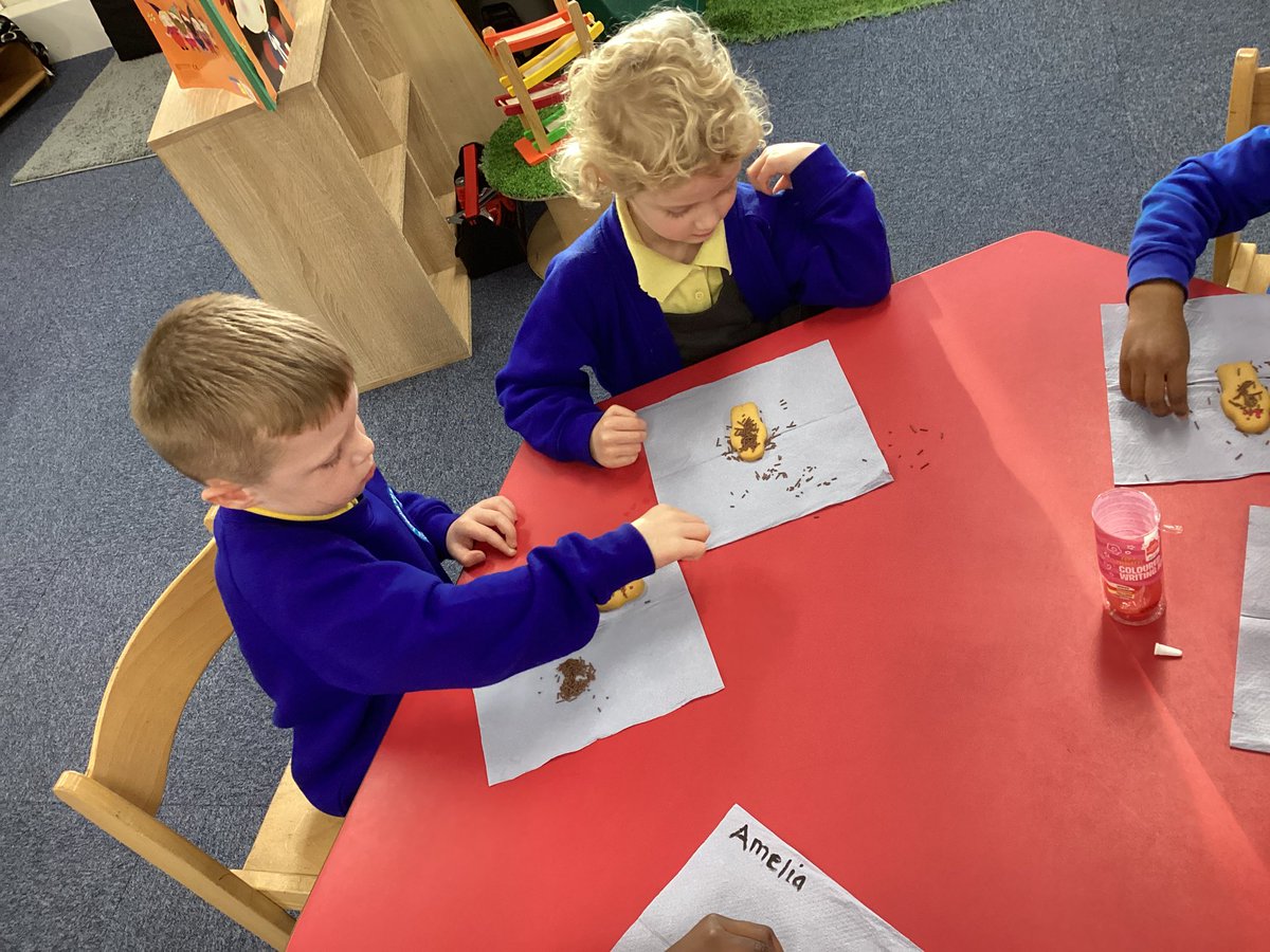 stedwardsce's tweet photo. Today we have been learning all about Christmas around the world. https://t.co/IGZTinp3SM