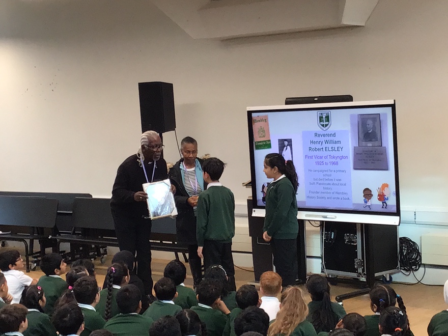 Elsley Primary tweet media