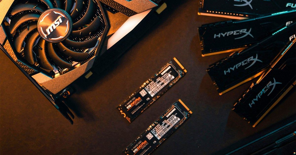 VaultEdgeIT's tweet image. 💻 PC Builders, Heads Up!

RAM prices have spiked 500%, SSDs are doubling, and shortages could last into 2026–2027. Even budget PCs &amp;amp; laptops are feeling the squeeze.

🔗 digitaltrends.com/computing/your… 

#PCBuild #TechNews #RAM #SSD #PCUpgrade #CyberPowerPC #Lenovo #TechTrends