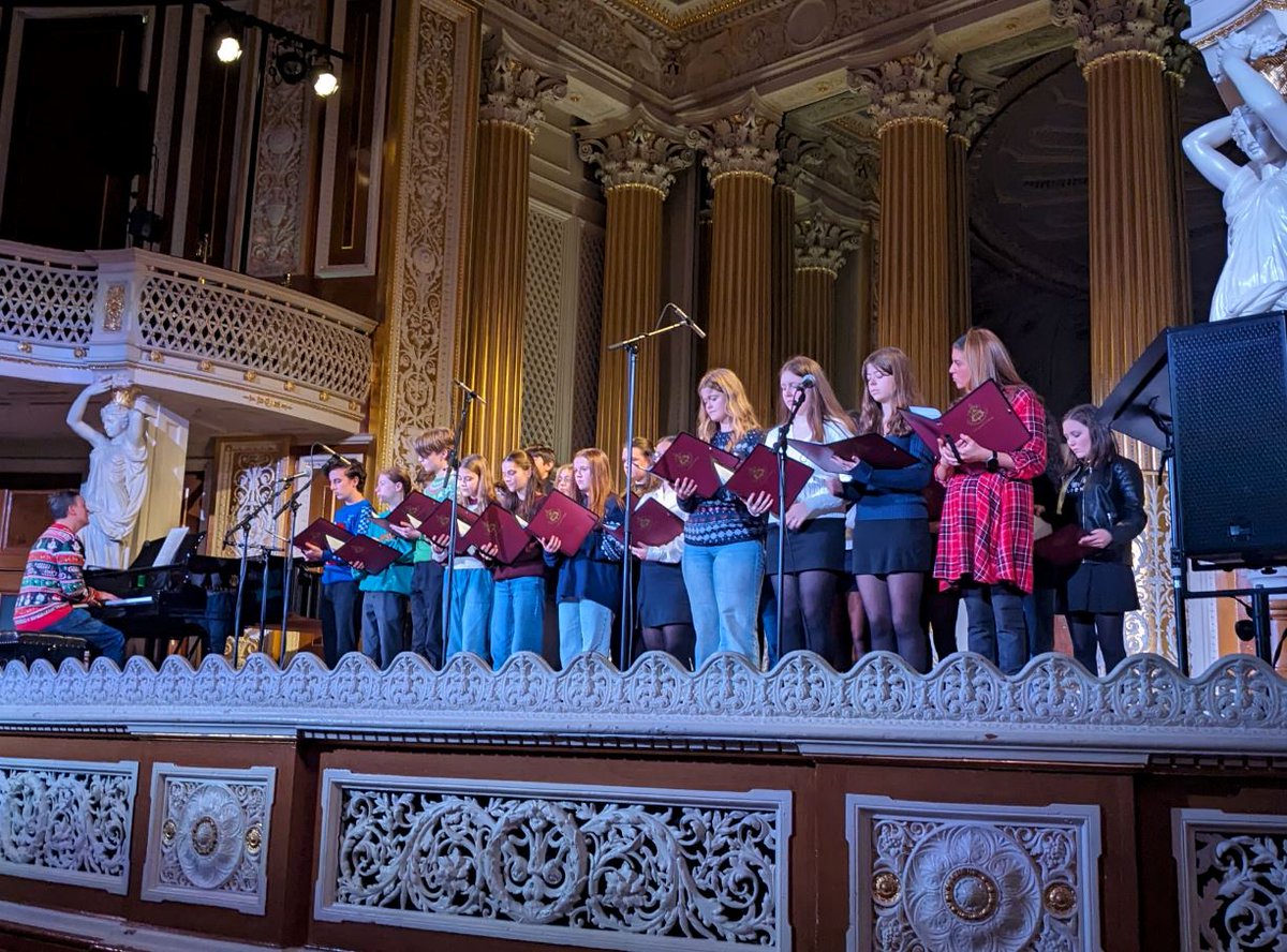 LC_EvenBetter's tweet photo. Our Preplings Choir and Secondary Chamber Choir were proud to perform at St George’s Hall on Sunday as part of the Concert for a Cure, helping to raise funds and awareness for North West Cancer Research

A huge well done to all our talented students. We’re incredibly proud! 💛🎶 https://t.co/R0vWa0H2iR