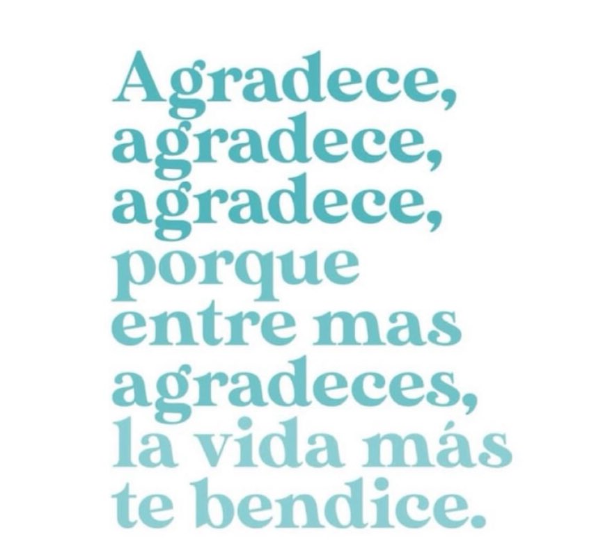 IreneMHastings's tweet photo. #BuenosDiasATodos ☀️ 
Que tengan un #FelizViernes https://t.co/HVCpHtZmYI