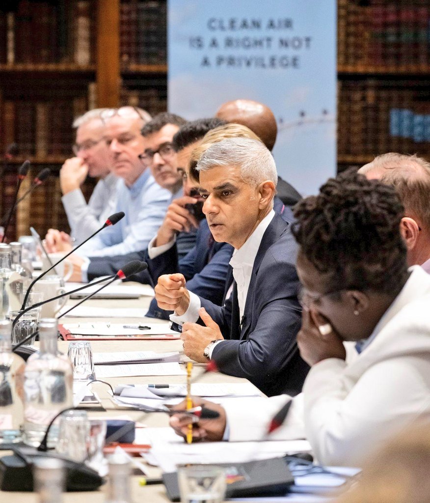 Sadiq Khan tweet media