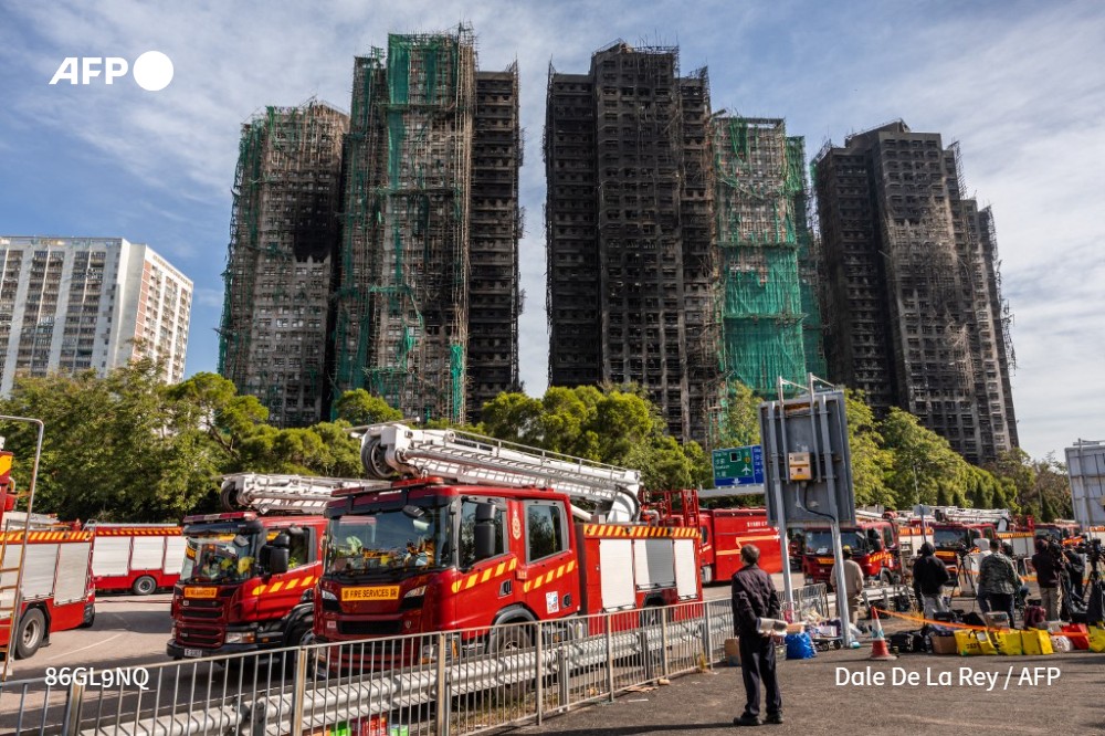 #UPDATE Hong Kong's anti-corruption watchdog said it arrested eight people on Friday in connection with a housing estate fire that killed at least 128 people, the world's deadliest building blaze since 1980 ➡️ u.afp.com/ShhK