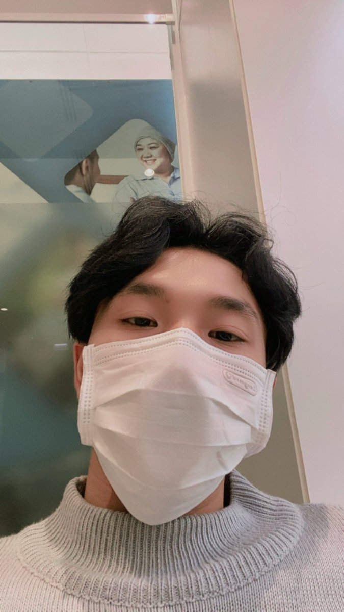 หล่อเลย กระเทยบอก🧸 tweet media