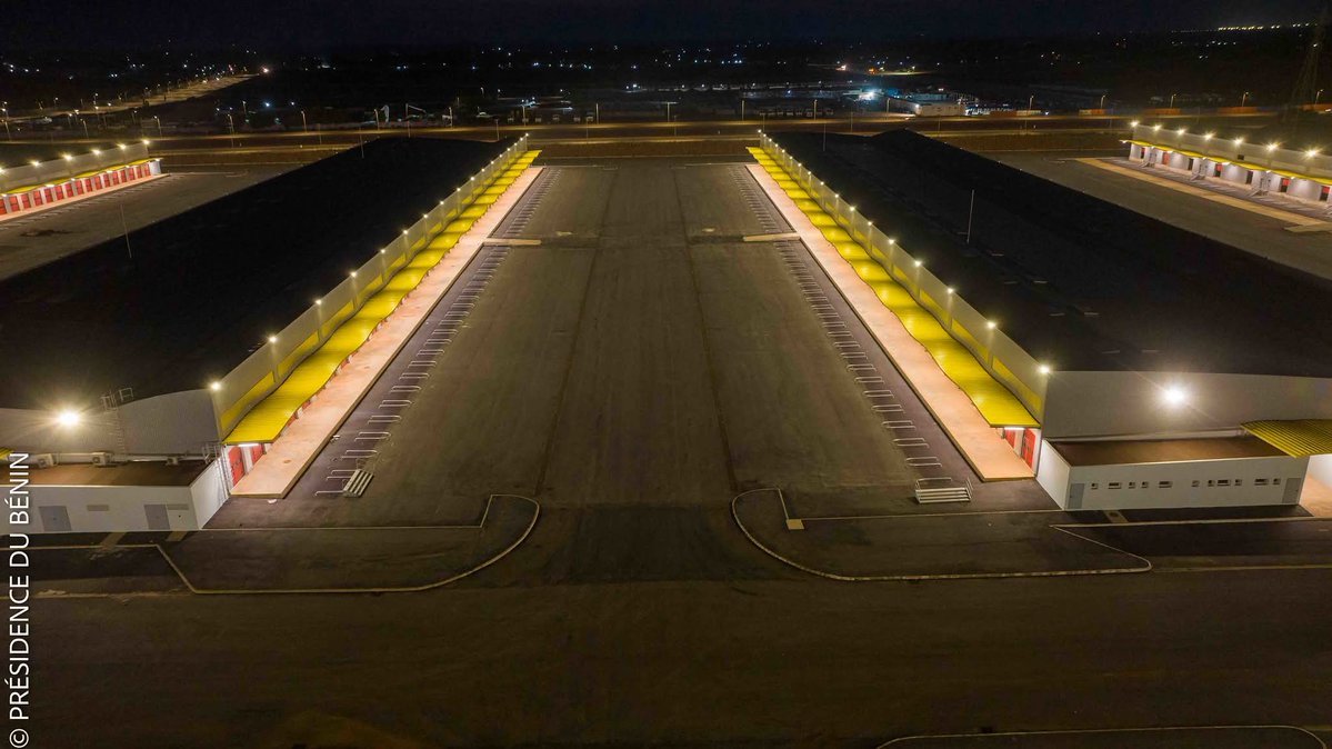 Davwisdom20's tweet image. This is a new market that's opening , and our government has built tens of them all around the country this last 5-8 years ...