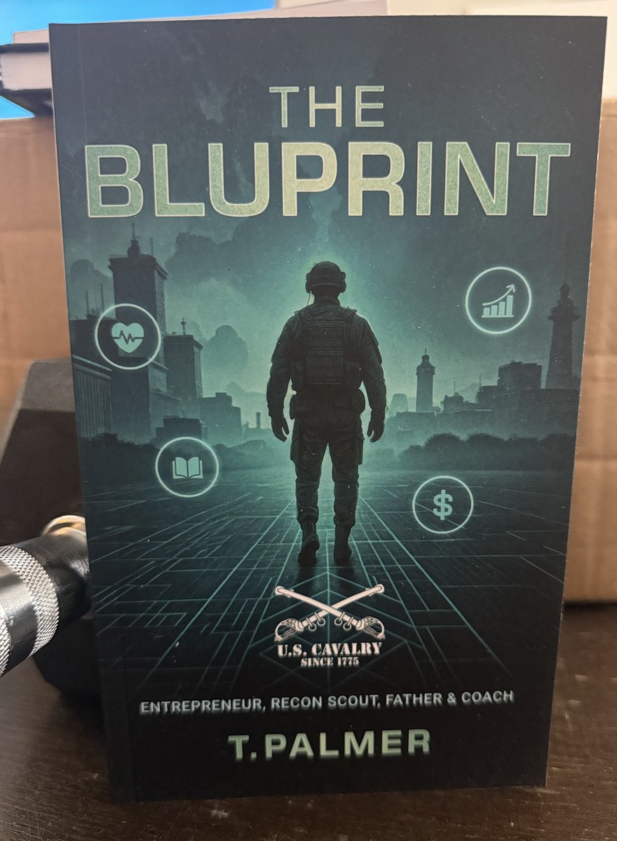 YouDudeTrades's tweet photo. 🚨Black Friday is here🚨
.
T. Palmer, THE BLUPRINT
.
👇👇👇👇
https://t.co/Nfh33oJSku
.
#author #book #books #Reading #Literature #education #blueprint #thebluprint #childhood #memoir #selfhelp #selfcare #helpmenow #coaching #usarmy #soldier #story #asoldierstory https://t.co/sVYPplrFee