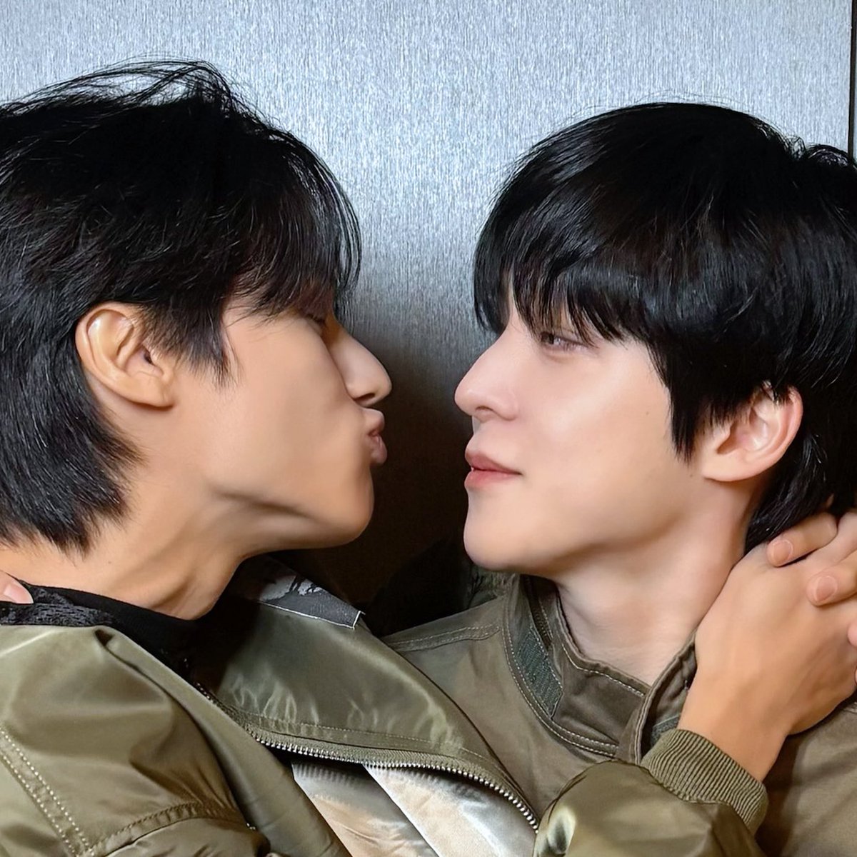 yuyunhos's tweet image. good for them actually