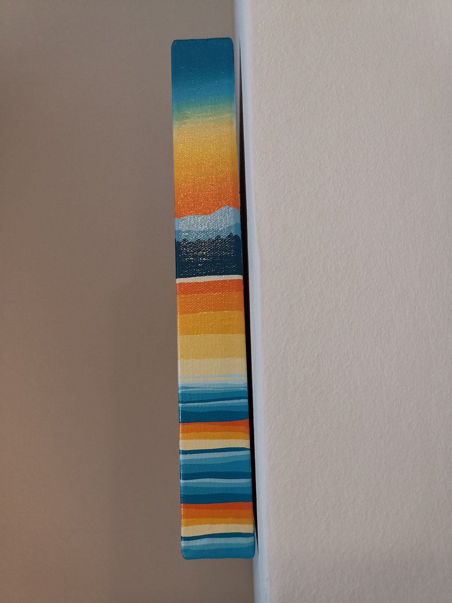 vrijezangvogel's tweet image. 2/2
#GoedWeekend #november_kiek tweeps en oa @adriana57, @raouljdegroot

🔝 Zie je mijn #kleur bijdrage van vandaag. 👇 Vanaf de zijde gezien.