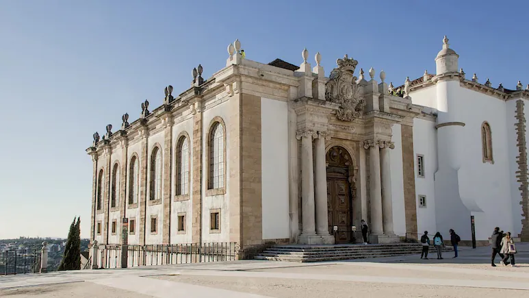 NDTVFood's tweet image. Are You A Book Lover? Visit These 7 Breathtaking Libraries Inside UNESCO Heritage Sites
ndtv.com/travel/are-you…
#UNESCO #libraries #world
