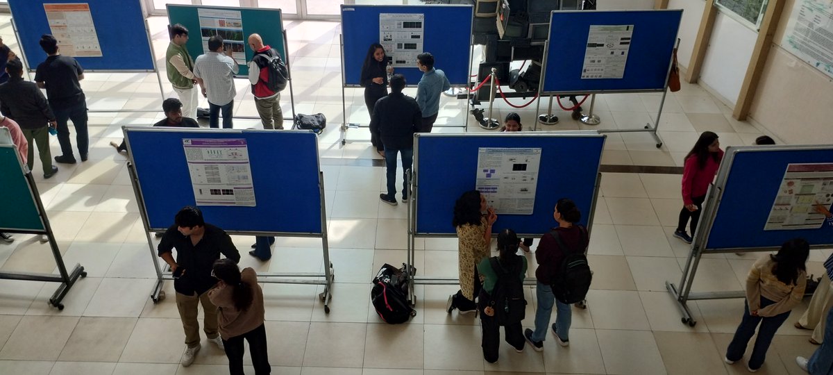 dls_snioe's tweet image. #PosterPresentations ✨
Our 4th-year undergraduate students presented their Project Dissertation posters today!
Celebrating science, learning and growth! 💡
More snapshots from a high energy day 👇
#UndergraduateResearch  #ScienceShowcase #StudentAchievements #ResearchJourney