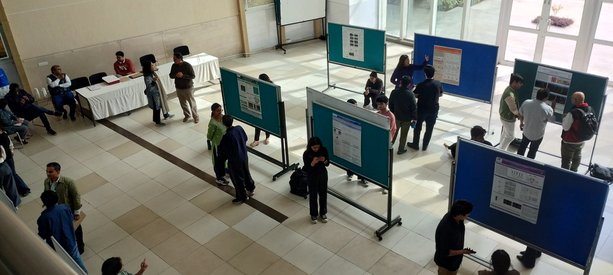 dls_snioe's tweet image. #PosterPresentations ✨
Our 4th-year undergraduate students presented their Project Dissertation posters today!
Celebrating science, learning and growth! 💡
More snapshots from a high energy day 👇
#UndergraduateResearch  #ScienceShowcase #StudentAchievements #ResearchJourney