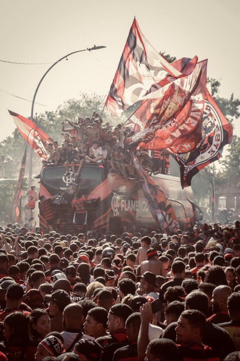 O mar de amor que nos leva para a #GlóriaEterna! A semana de nossas vidas. 

#quetorcidaéessa