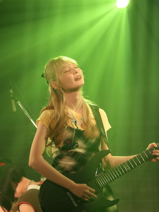 On stage media image