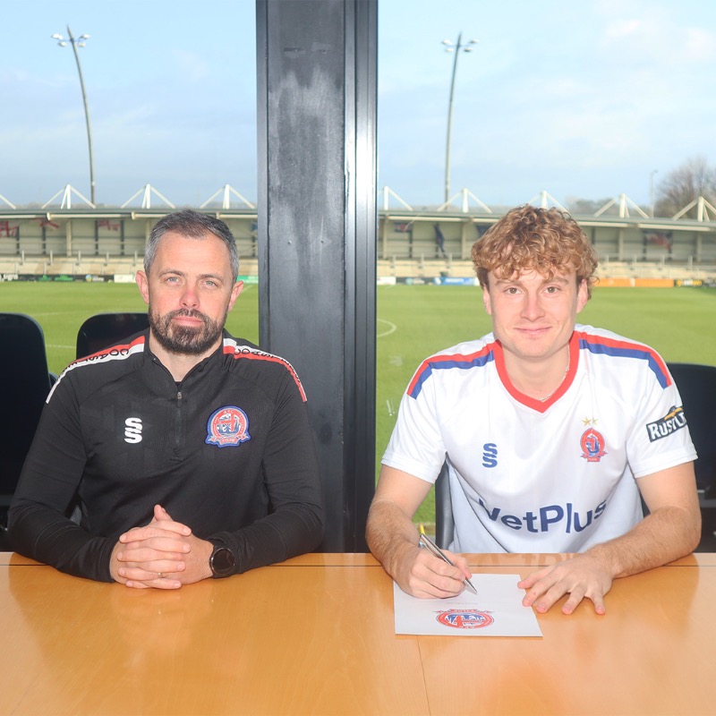 AFCFylde's tweet photo. AFC Fylde are delighted to announce the signing of defender Will Lancaster from Gainsborough Trinity. ✍️

Welcome to Mill Farm, Will!👊

#BornToBeFylde
