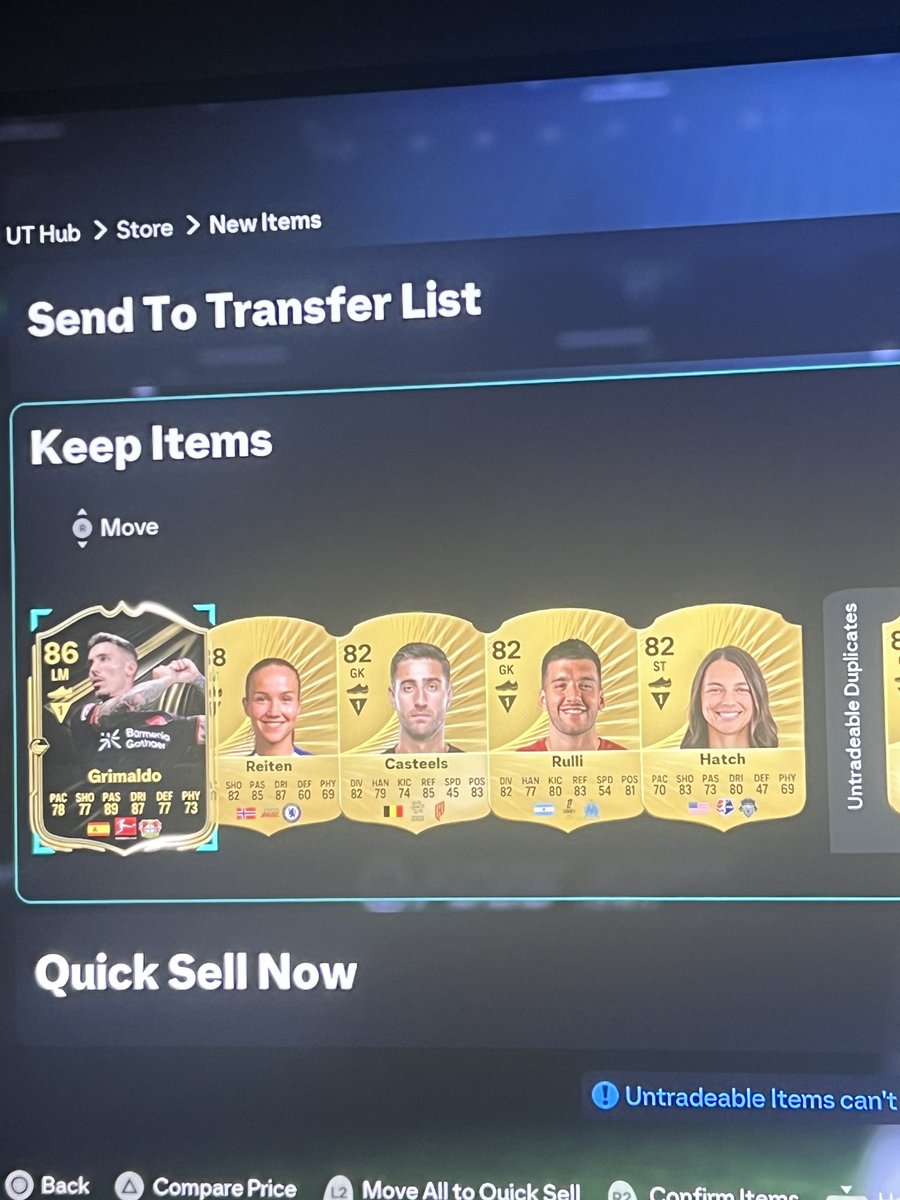 BazRM7's tweet image. Of the over 30 saved packs for the thunderstruck event (10x83, 10x82 etc.), these are my best pulls🥲 

What did you get show me in the comments ⬇️ #FC26 #EAFC