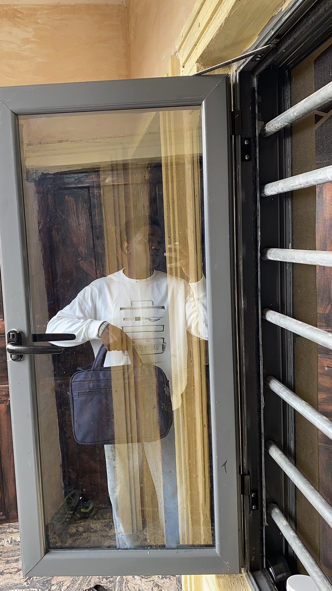 zenonchain's tweet image. hi i’m zen,
I’m a software developer ,
currently building @proofa_story ,
an ip registration and licensing bot on @StoryProtocol .

let’s connect.