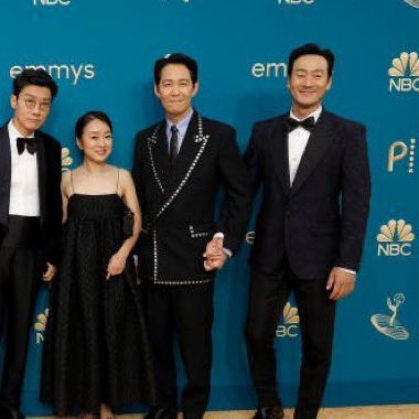 Gideon_Graves_'s tweet photo. In their roles, sangwoo is a lot more reserved And gihun is the more outgoing.. but their actors are the complete opposite of that and I find it so cute pls look at them https://t.co/rY1avFn3in